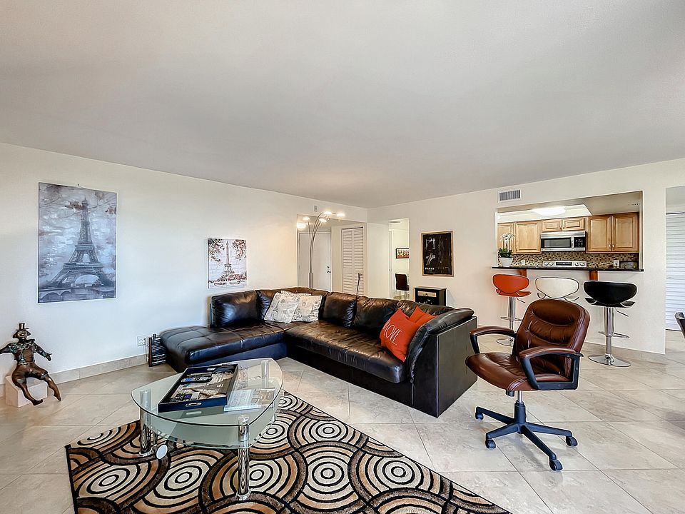 2255 Lindell Blvd Delray Beach, FL, 33444 Apartments for Rent Zillow