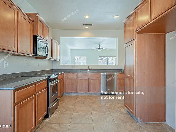 4th image of 357 E Goldmine Ct