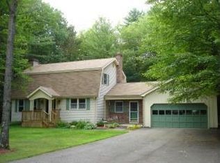 14 Valley View Dr, Milton, VT 05468