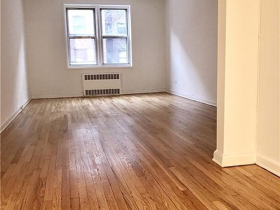 3rd image of 3538 75th St APT 2D