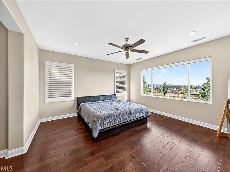 2976 E Coalinga Dr — Photo 16