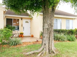 18906 Cloud Lake Cir, Boca Raton, FL 33496