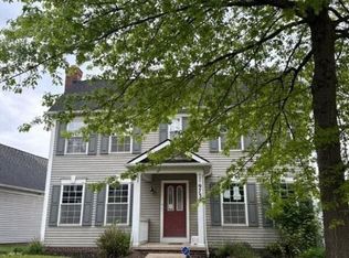 9735 Gates Ave, Cleveland, OH 44105