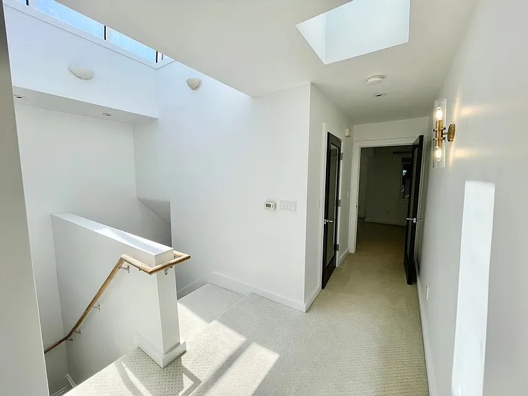 17 Kronquist Ct — Photo 5