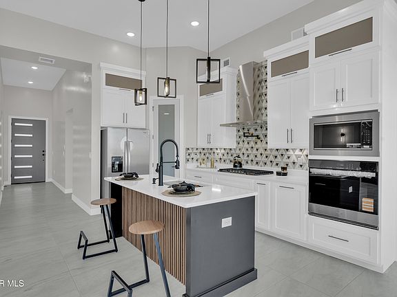 5th image of 1353 Costanzo Pl