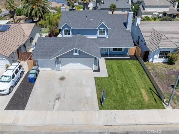 1308 Saint Francis Dr, Los Banos, CA 93635