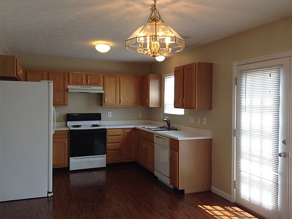 5th image of 620 Cantor Pl