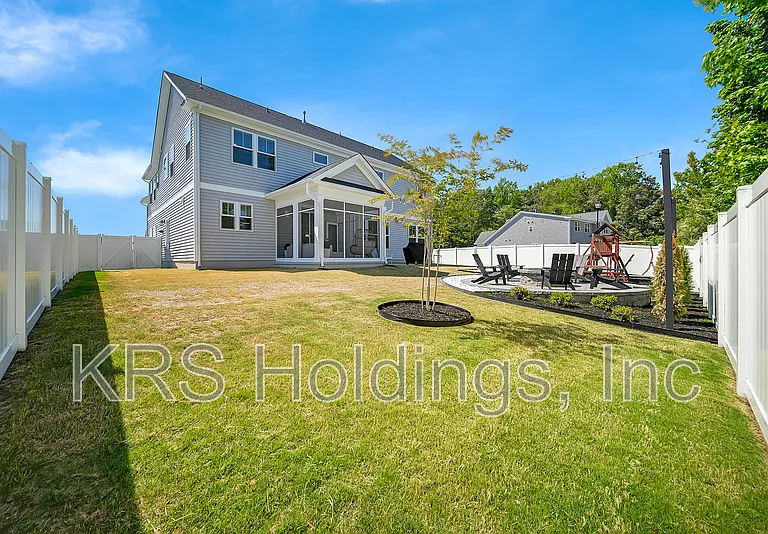 629 Hayes Dr — Photo 30