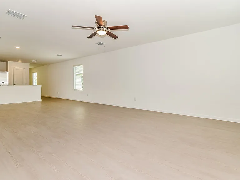 1032 Calley Pear Trl — Photo 5