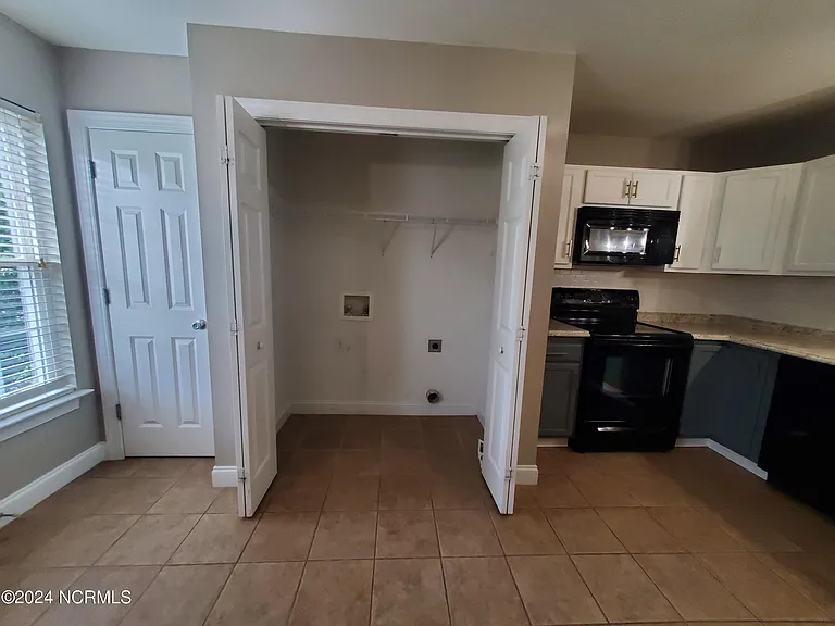 4232 Brook Creek Ln #A — Photo 5