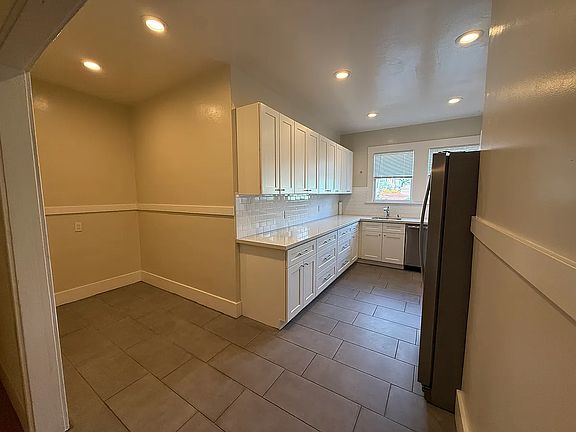 2nd image of 600 Brooklyn Ave APT 8