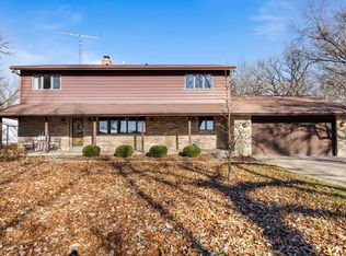 15291 Beaverton Rd, Poplar Grove, IL 61065