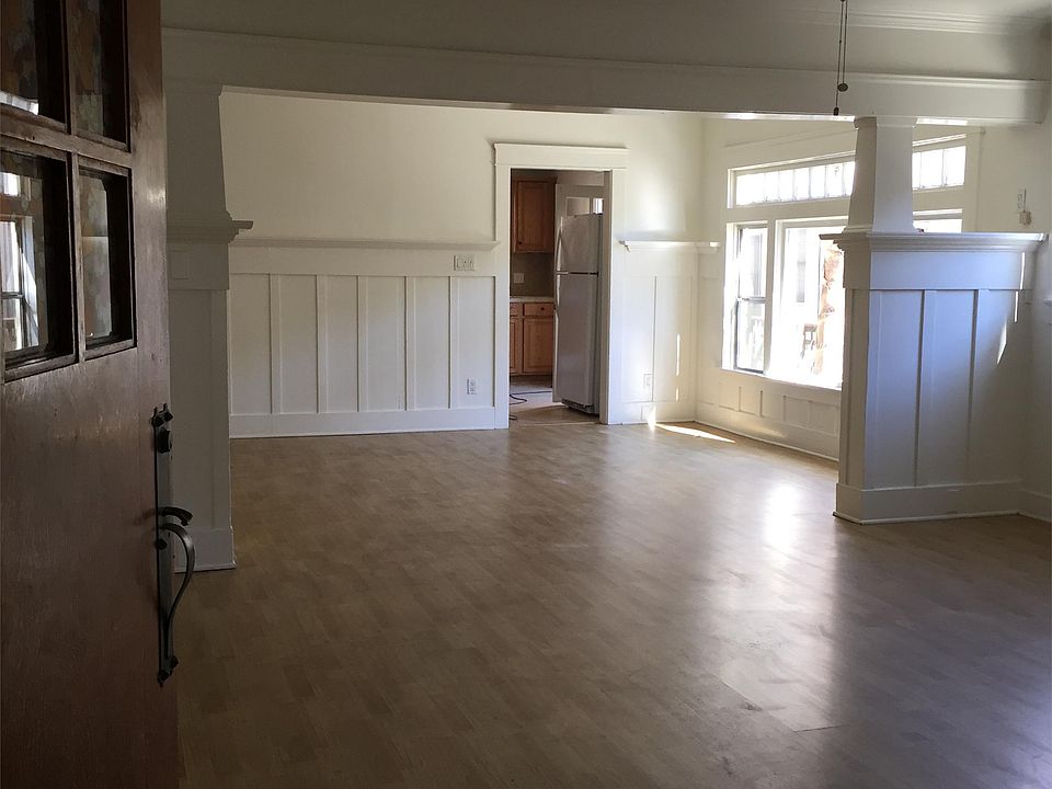 2nd image of 1055 E Ocean Blvd #11256116
