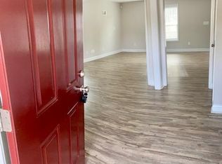 415 Lake Edge Ln, Stedman, NC 28391