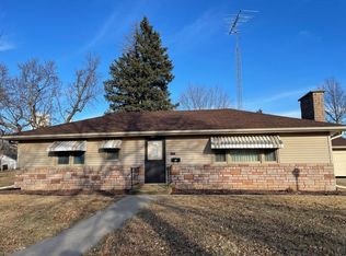 1409 Bryant Ave, Creighton, NE 68729