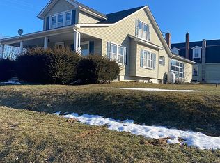 5724 Sullivan Trl, Nazareth, PA 18064