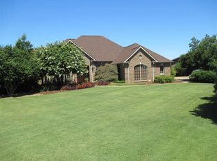 106 Chandelle Ridge Dr, Woodruff, SC 29388