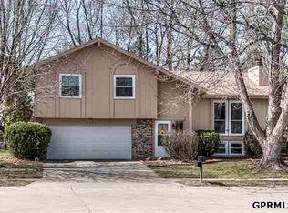2106 N 125th Cir, Omaha, NE 68164
