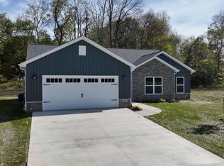 228 Vine St, Delphi, IN 46923