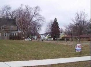 348 S Harvard Ave, Villa Park, IL