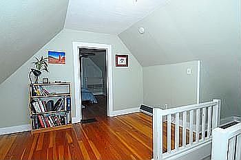 Loft Area, can be used for TV area