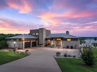 5123 Grand View Dr, Athens, TX 75752