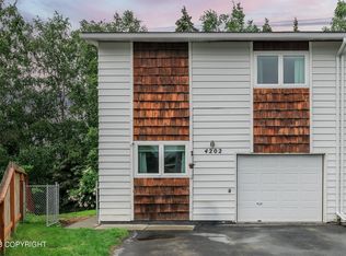 4202 Pinnacle Cir, Anchorage, AK 99504