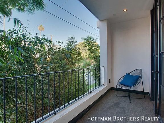 4th image of 1254 N Las Palmas Ave #7