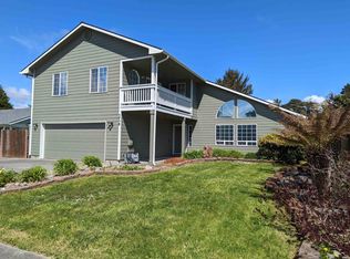1715 Arlington Dr, Crescent City, CA