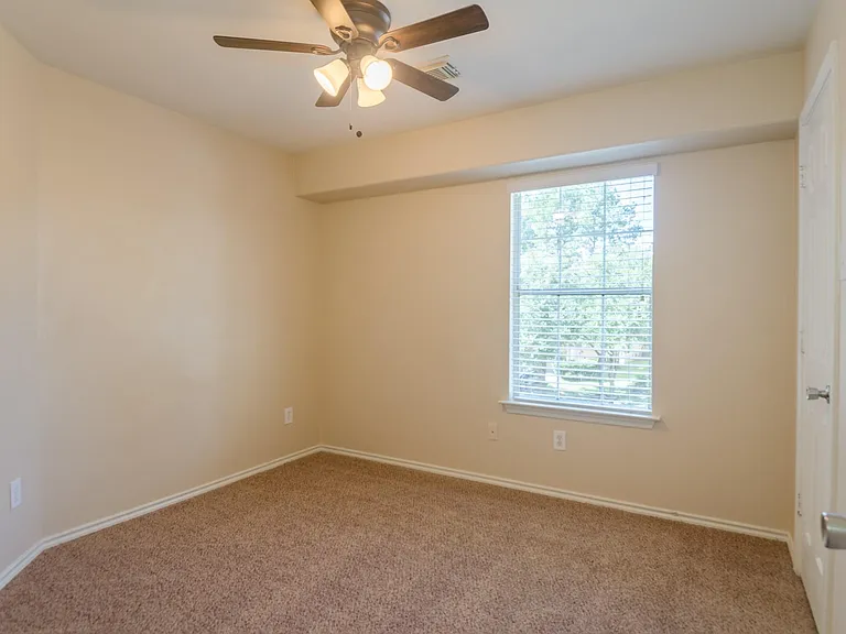 6303 Veranda Green Trl — Photo 18