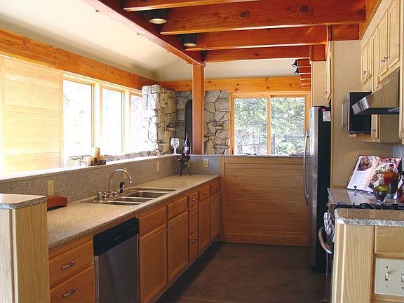 Gourmet Kitchen