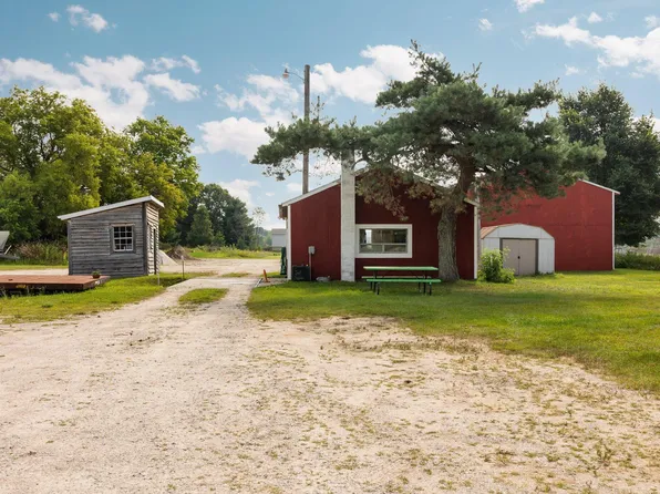 508 N Main St, Hersey, MI 49639