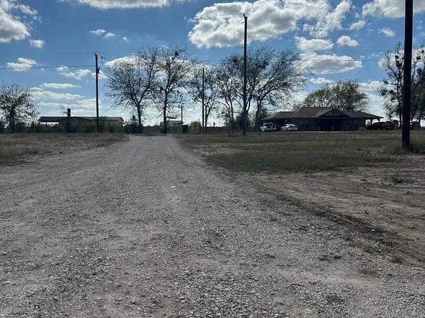 14075 Sherwood, Atascosa, TX 78002