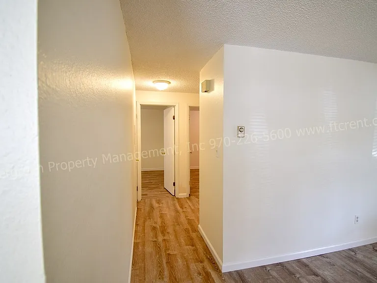 1244 Maple St — Photo 9