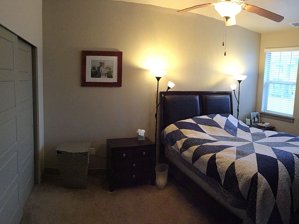 2nd image of 7589 S Rope Key Dr APT P304