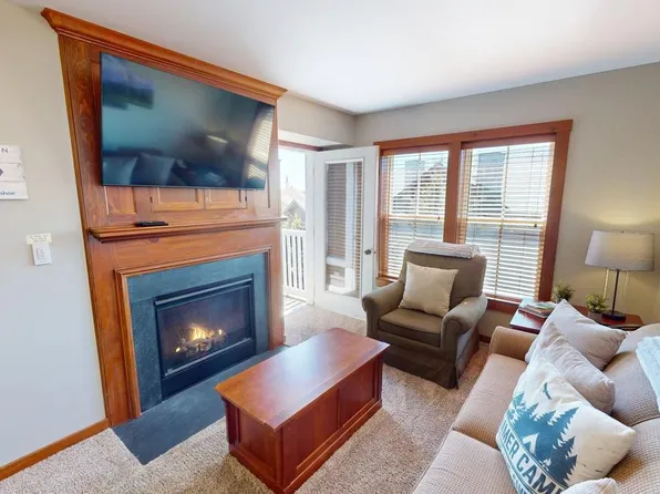 33 Allegheny Springs Ln, Slatyfork, WV 26291