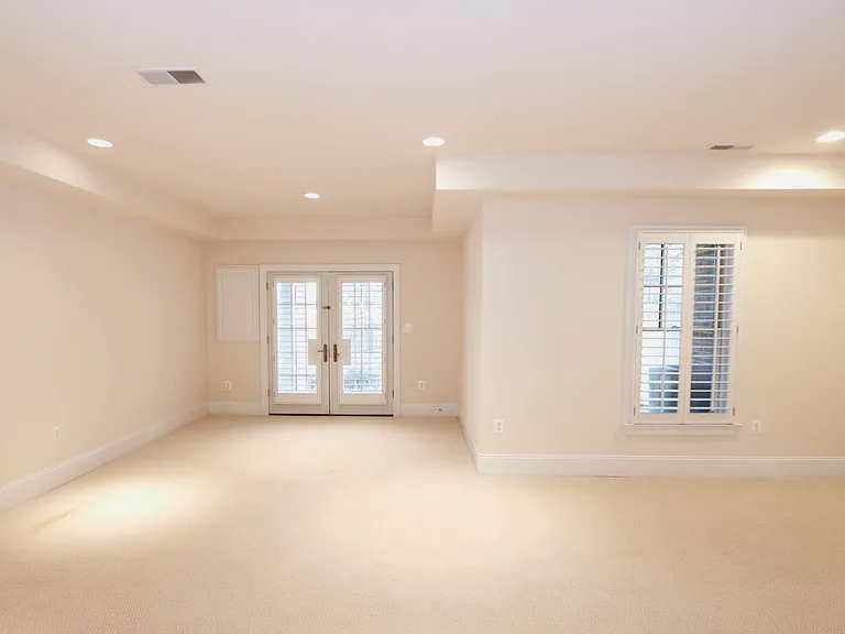 6758 Darrells Grant Pl — Photo 29