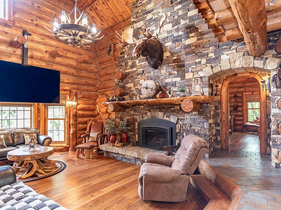 8739 S Old State Road 37, Bloomington, IN 47403 | MLS #202616865