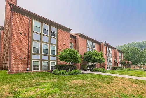 7 Pipe Hill Ct #B Photo 1
