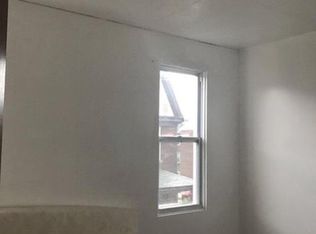 2010 Wayne St, Pittsburgh, PA 15218