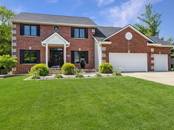 7116 Longboat Ct, Johnston, IA 50131