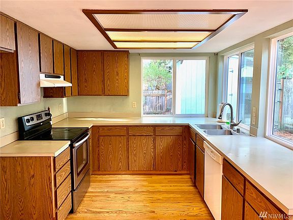 Bright and open kitchen.