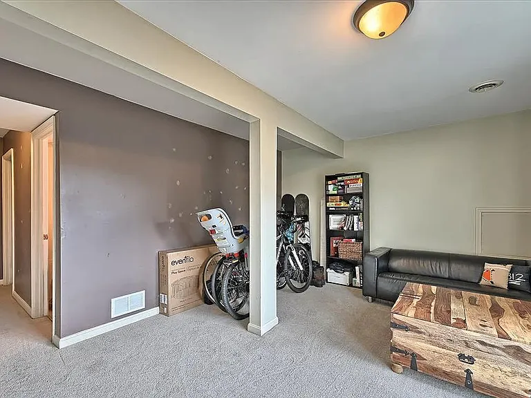 1719 Peyton Randolph Ct — Photo 14