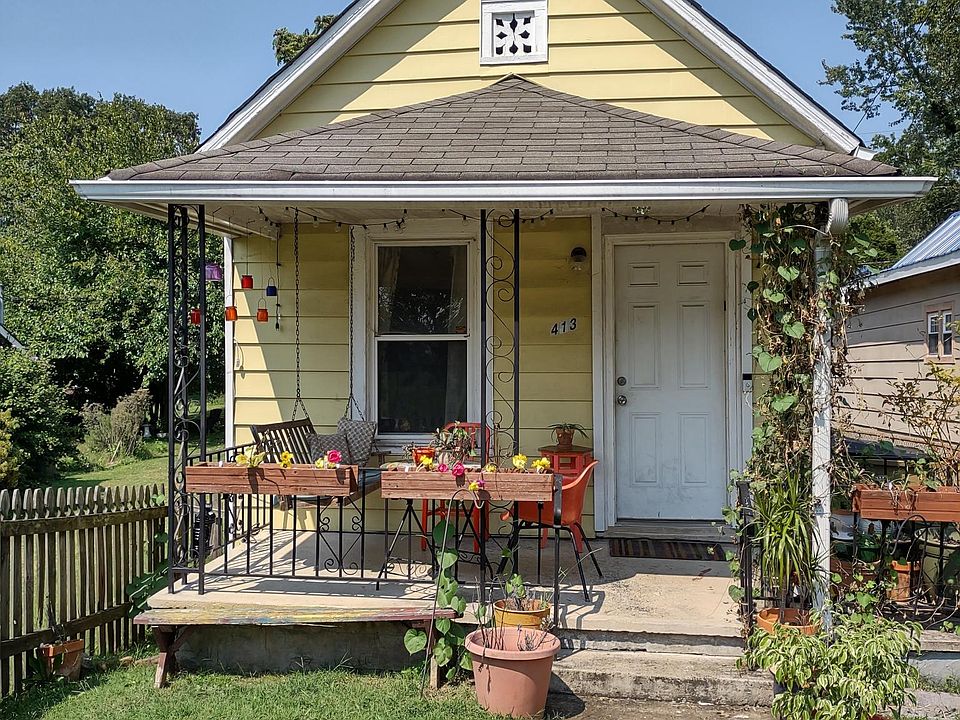 1st image of 413 E Anderson Ave