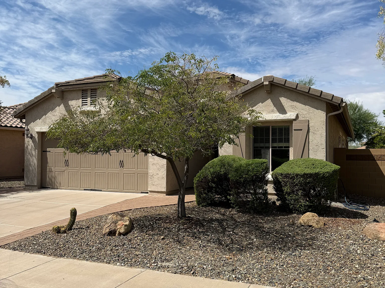 3 bed, 1783 sqft, $2,500 — Photo 1