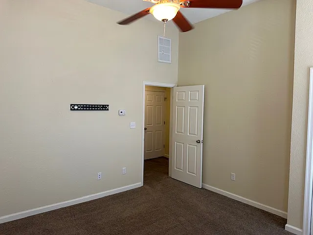 5816 Miss Coral Ct — Photo 33