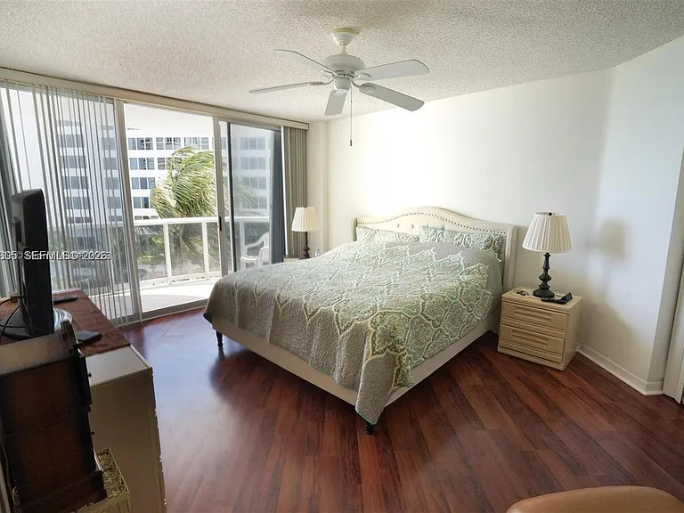 16711 Collins Ave #601 — Photo 12