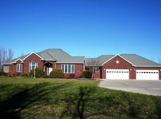 908 21st Ave W, West fargo, ND