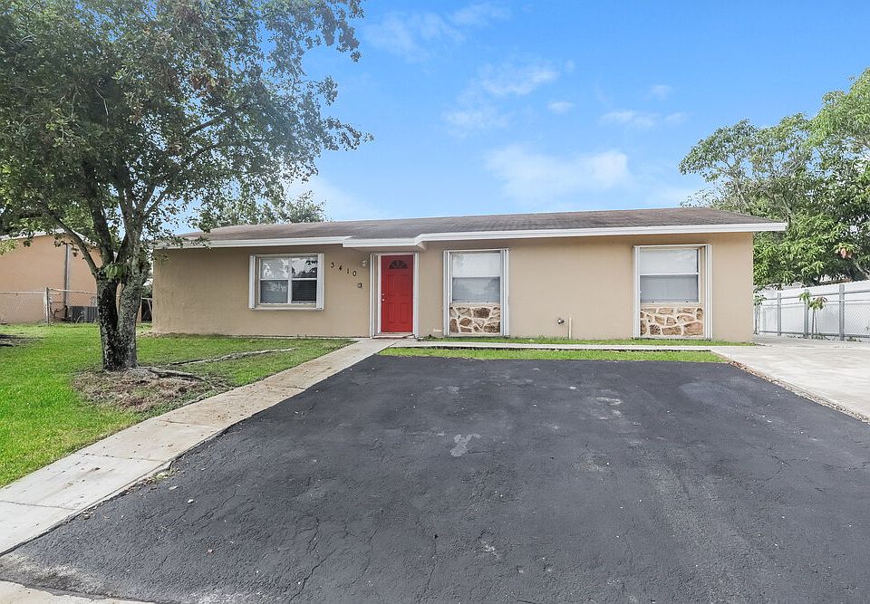 1st image of 3410 NW 194th Ter