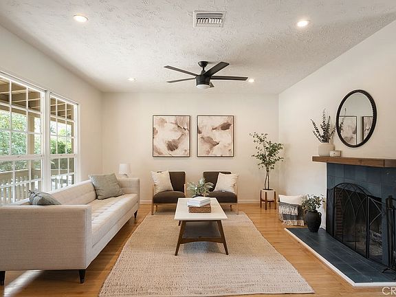 3rd image of 3089 Floral Ave